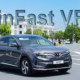 Khách Nha Trang thích thú chiêm ngưỡng và lái thử xe điện VinFast